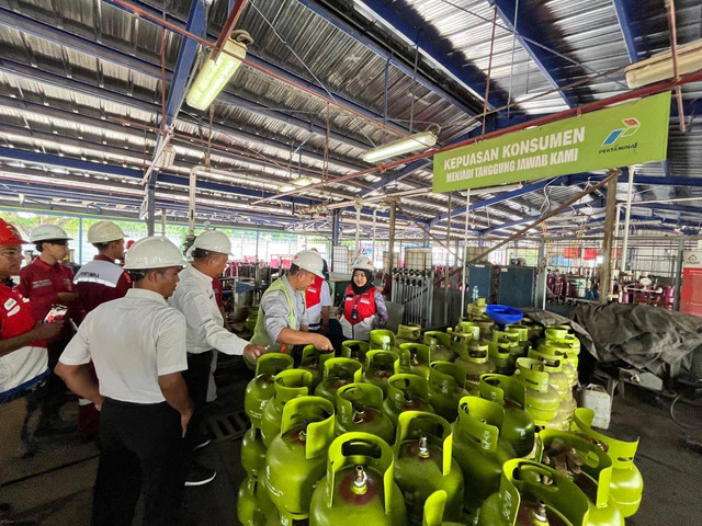 PT Pertamina Patra Niaga saat melakukan sidak di seluruh SPBE Wilayah Indramayu, Jawa Barat. (Foto: Tomi Indra)