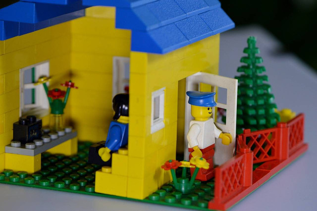 Lego Senayan City, foto hanya ilustrasi bukan gambar sebenarnya. Sumber: Pixabay/Alexas_Fotos.