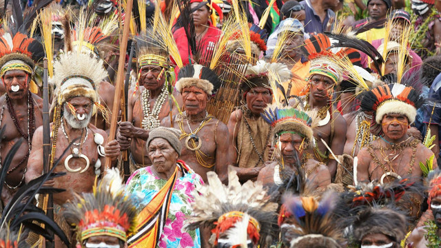 Gambar masyarakat adat Papua. unsplash -Bob Brewer