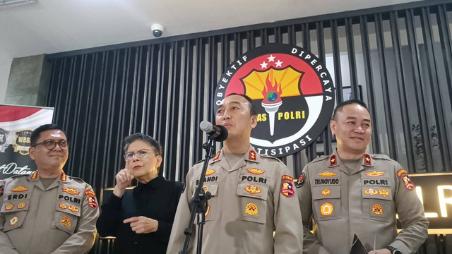 Jumpa pers oleh Kadiv Humas Polri Irjen Pol Sandi Nugroho di Mabes Polri, Kamis (30/5). Foto: Thomas Bosco/kumparan