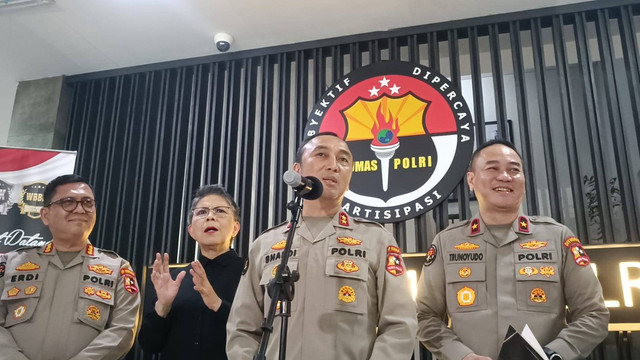 Jumpa pers oleh Kadiv Humas Polri Irjen Pol Sandi Nugroho di Mabes Polri, Kamis (30/5). Foto: Thomas Bosco/kumparan