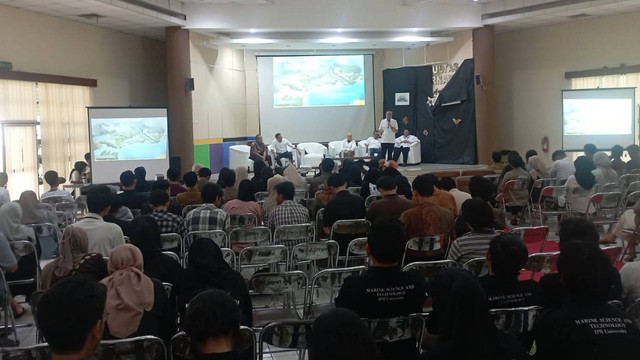 Harita Nickel kembali mengadakan kegiatan talkshow goes to kampus, kali ini di gelar di Kampus Insitute Pertanian Bogor (IPB), Sabtu (1/6/2024). Foto: kumparan