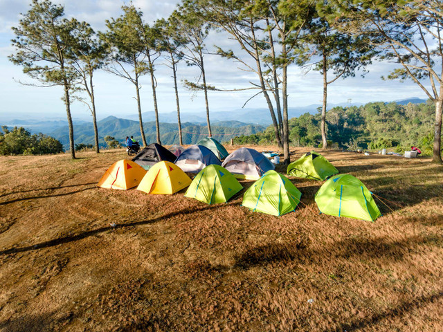 Batu Tapak Camping Ground. Foto hanya ilustrasi, bukan tempat yang sebenarnya. Sumber: pexels.com/Quang Nguyen Vinh.