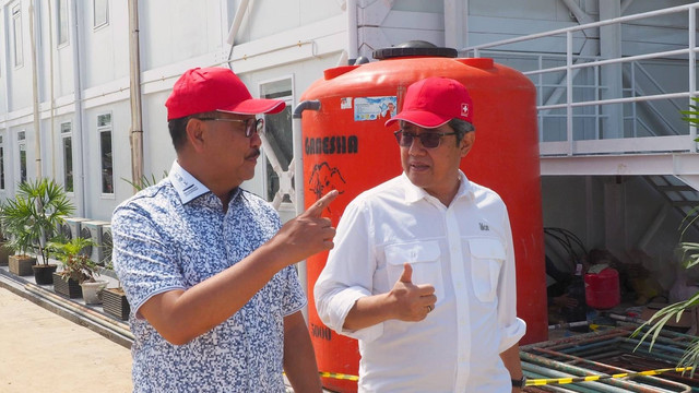 Kepala Otorita Ibu Kota Nusantara (IKN) Bambang Susantono dan Wakil Kepala Otorita IKN Dhony Rahajoe. Foto: Badan Otorita IKN