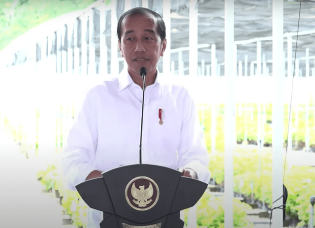 Presiden Jokowi resmikan Persemaian Mentawir, di Penajam Paser Utara, 4 Juni 2024 Foto: Youtube/@ Sekretariat Presiden