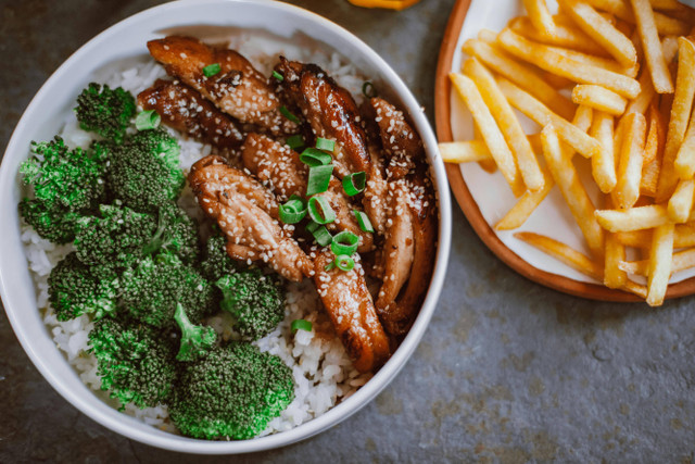 Ilustrasi Menu Rice Bowl Kekinian, Foto: Pexels/ROMAN ODINTSOV