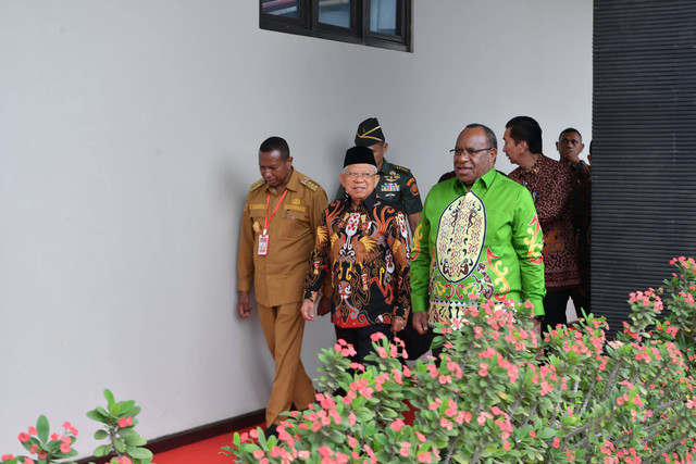 Wapres Ma'ruf Amin menghadiri Pencanangan Pembangunan Sentra Sarana dan Prasarana Pemprov Papua Selatan, di Merauke. Foto: BPMI Setwapres