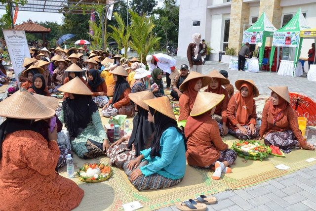 UNY pecahkan rekor MURI nyambel terbanyak. Foto: UNY