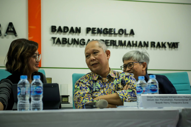 Dirjen Pembiayaan Insfratruktur Pekerjaan Umum & Perumahan Kementerian PUPR, Herry Trisaputra Zuna dalam media briefing Tabungan Perumahan Rakyat (Tapera) di Kantor BP Tapera, Jakarta Selatan, Rabu (5/6/2024). Foto: Jamal Ramadhan/kumparan