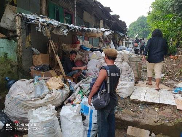 Dokumentasi Pribadi, Gambaran Kampung Gedong, Jakarta Selatan.