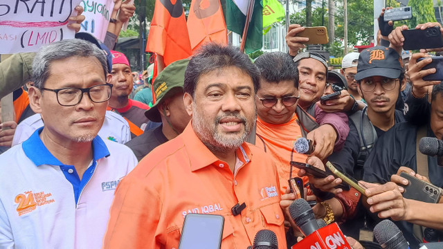 Ketua Umum Partai Buruh Said Iqbal di Patung Kuda, Jakarta, Kamis (6/6/2024). Foto: Thomas Bosco/kumparan