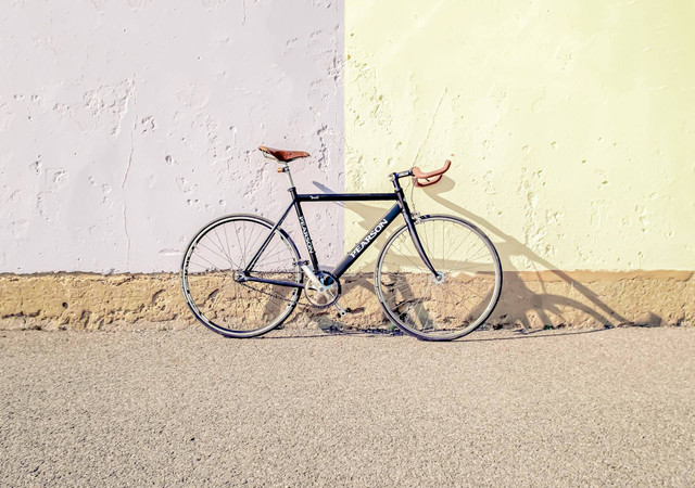 Ilustrasi sepeda fixie untuk pemula. Sumber foto: unsplash