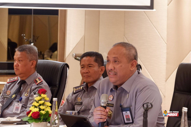 Direktur Pembimbingan Kemasyarakatan dan Upaya Keadilan Restoratif Pemasyarakatan saat memimpin dapar koordinasi (Foto: Humas Bapas Malang)