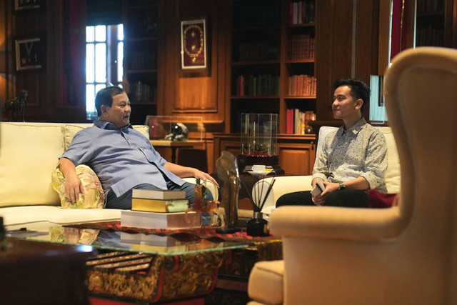 Presiden terpilih periode 2024-2029 Prabowo Subianto bersama Wakil Presiden terpilih GIbran Rakabuming Raka, bertemu di Padepokan Garudayaksa, Sabtu (8/6/2024). Foto: Instagram/@prabowo