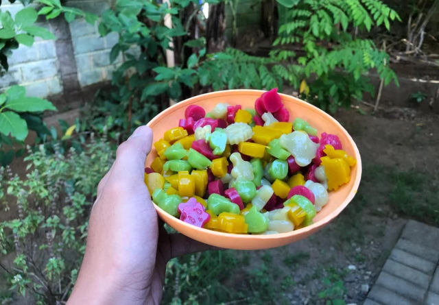 Permen jelly berbahan bayam. Foto: Humas Unair