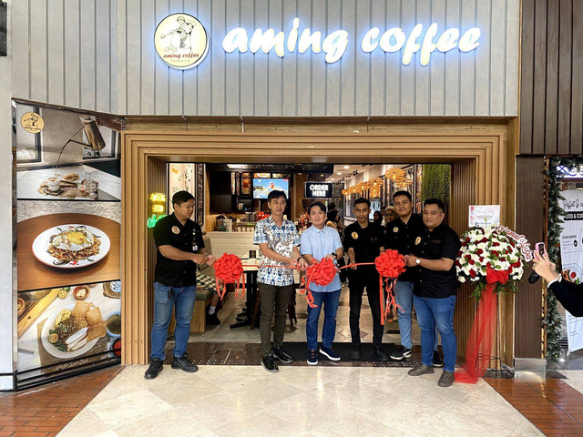 Aming Coffee kini hadir di Terminal 2D Bandara Soetta. Foto: Dok. Aming Coffee