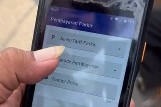 Tampilan alat e-parking di Kota Medan, yang kelak tidak akan lagi digunakan.  Foto: Tri Vosa/kumparan