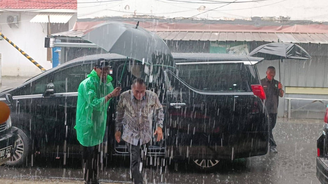 Eks Gubernur Sumatera Utara, Edy Rahmayadi, diundang oleh DPP PKB untuk menjalani uji kelayakan dan kepatutan sebagai calon gubernur Sumatera Utara (Sumut) di DPP PKB, Jakarta, Selasa (11/6). Foto: Zamachsyari/kumparan