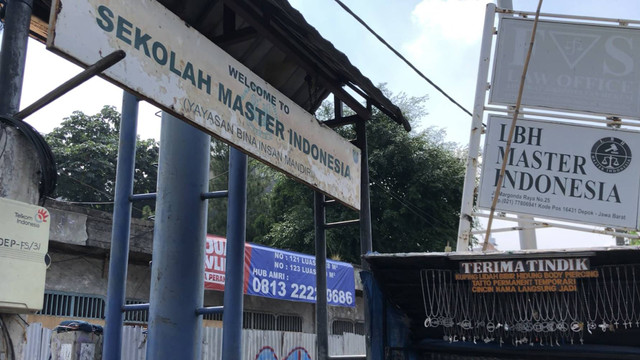 Sekolah Master atau akronim dari Sekolah Masjid Terminal di area Terminal Depok, Jawa Barat. (Photo by Ega Shepiani)