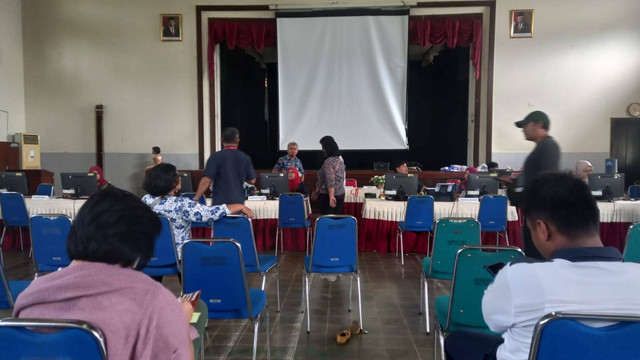 Suasana PPDB 2024 di SMA N 1 Kota Semarang. Foto: Dok. Istimewa