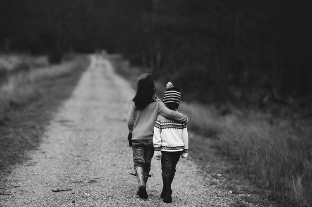 https://unsplash.com/photos/grayscale-photography-of-kids-walking-on-road-gq5PECP8pHE