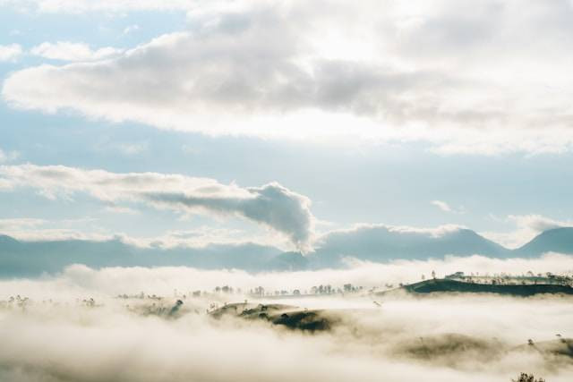 Danau Bandung Purba. Sumber: Unsplash/Muhammad Ruqi Yaddin