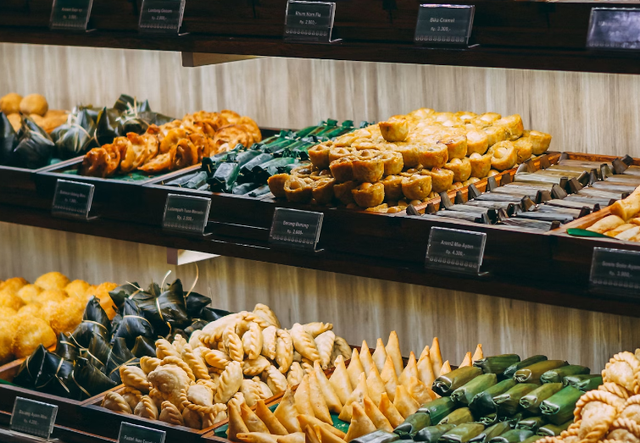 onde onde enak di bandung. Foto hanya ilustrasi, bukan makanan sebenarnya.Sumber: Unsplash/Fikri Rasyid