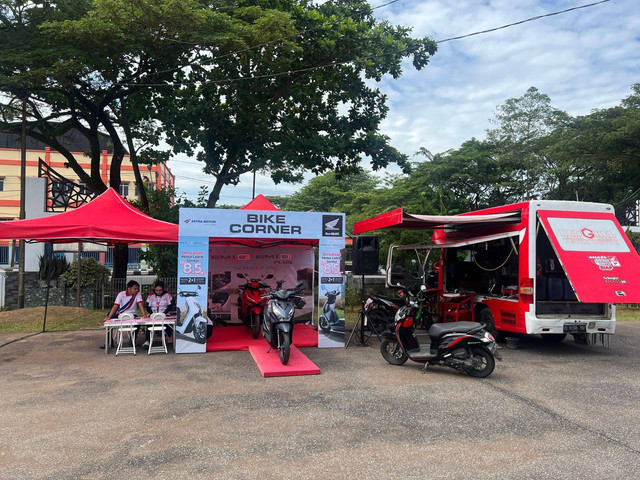 Gathering costumer Astra Motor Kalbar di Dinas Sosial Provinsi Kalbar. Foto: Dok, Astra Motor Kalbar