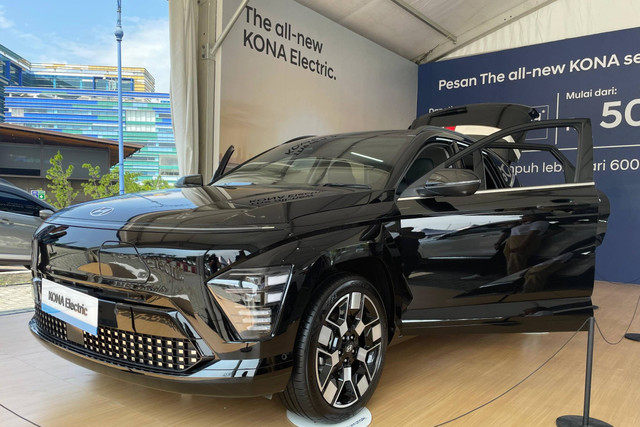 Mobil listrik Hyundai Kona Electric produksi dalam negeri. Foto: Sena Pratama/kumparan