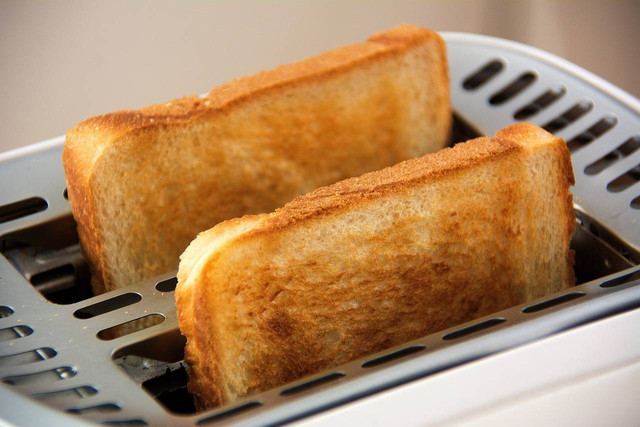 Foto Hanya Ilustrasi: Cara Menggunakan Oven Toaster. Sumber: Pixabay.com