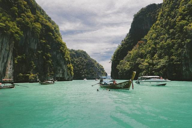 Itinerary Trip Pulau Seribu 1 Hari. Ilustrasi Foto hanya ilustrasi, bukan tempat sebenarnya.Sumber:Unsplash/Jakob Owens