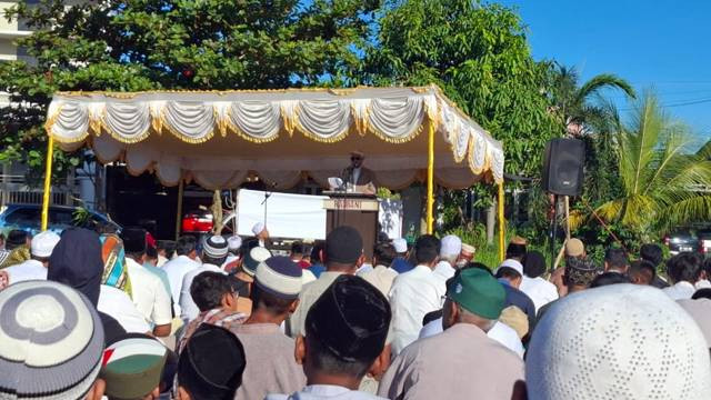 Salat Idul Adha di Perumahan GPI Manado.