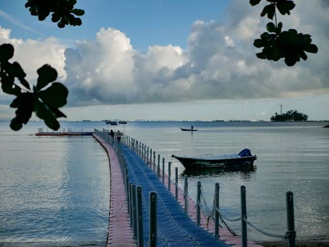 Tempat wisata di Batam yang lagi hits. Foto hanyalah ilustrasi. Sumber: Unsplash/Hartanto Kosasih