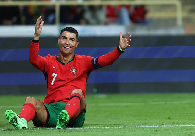 Reaksi Cristiano Ronaldo dari Portugal. Foto: Rodrigo Antunes/REUTERS