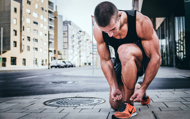 Ilustrasi Tips Gym untuk Pemula, sumber: unsplash/AlexanderRedl
