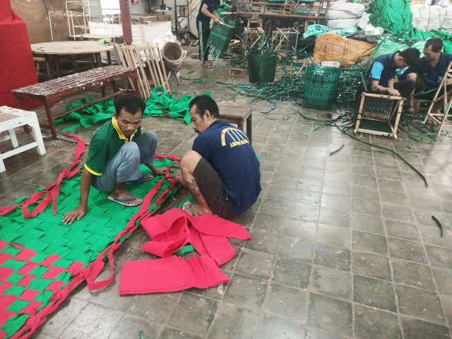 Lapas Klaten Berhasil Produksi Keranjang Anyaman Melalui Program Pembinaan WBP