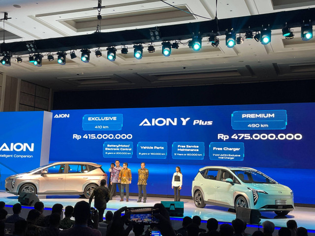 PT Indomobil Energi Baru meluncurkan harga resmi mobil listrik GAC Aion Y Plus untuk dua varian di bawah Rp 500 juta, Rabu (19/6/2024).  Foto: Sena Pratama/kumparan