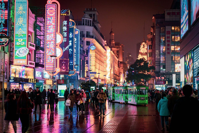 Tempat Belanja di Shanghai. Foto hanya ilustrasi, bukan tempat yang sebenarnya. Sumber: unsplash.com/Hyunwon Jang.