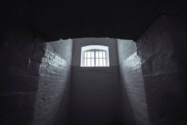 Hoa Lo Prison Relic. Foto hanya ilustrasi, bukan yang sebenarnya. Sumber: Pexels/Jimmy Chan