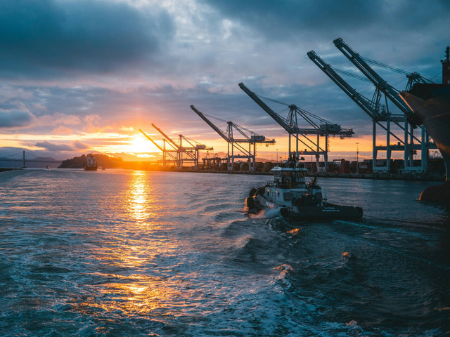 Ilustrasi Pelabuhan Tertua di Jakarta. Sumber: Unsplash