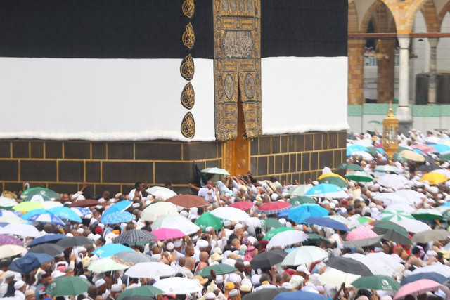 Suasana hari Jumat di Masjidil Haram, Jumat (21/6/2024). Foto: X/@makkahregion