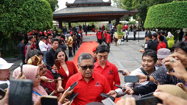 Sekjen PDI Perjuangan, Hasto Kristiyanto, usai ziarah di makam Bung Karno, Blitar, Jumat (21/6/2024). Foto: Dok. Istimewa