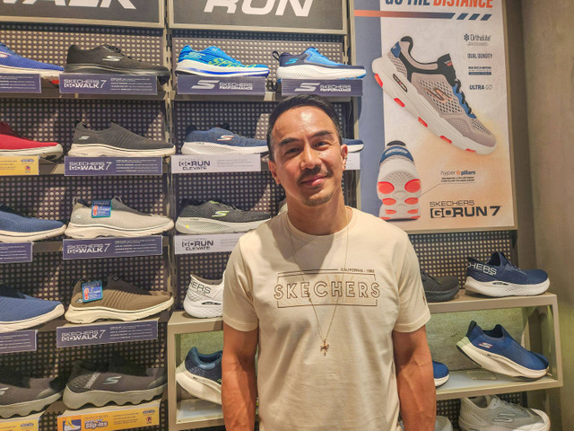 Aktor Joe Taslim saat ditemui di acara pembukaan toko Skechers di Senayan City Mall, Jumat (21/6). Foto: Ela Nurlaela/kumparan