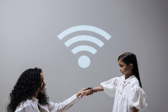 Ilustrasi Ide Nama Wi-Fi. Foto: Pexels/Ron Lach