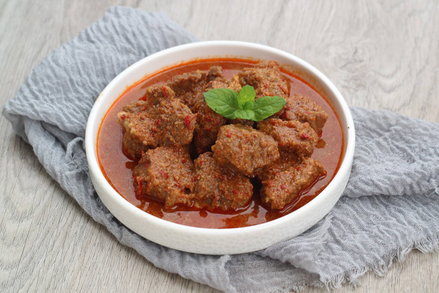 Ilustrasi Rendang Foto: aniestia n/Shutterstock