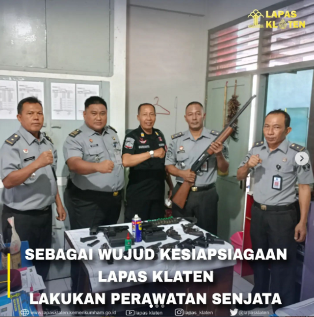 Sebagai Wujud Kesiapsiagaan, Lapas Klaten Lakukan Perawatan Senjata