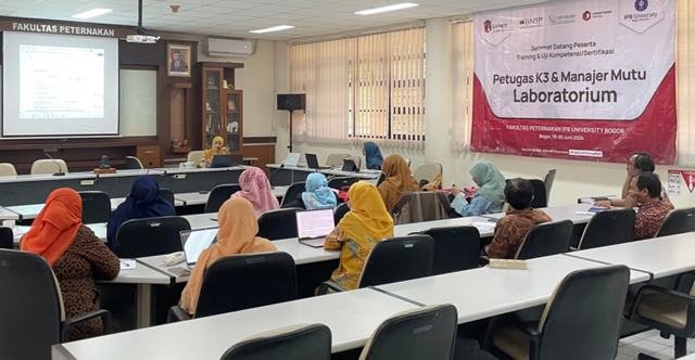 Fakultas Peternakan IPB University Gelar Sertifikasi K3L