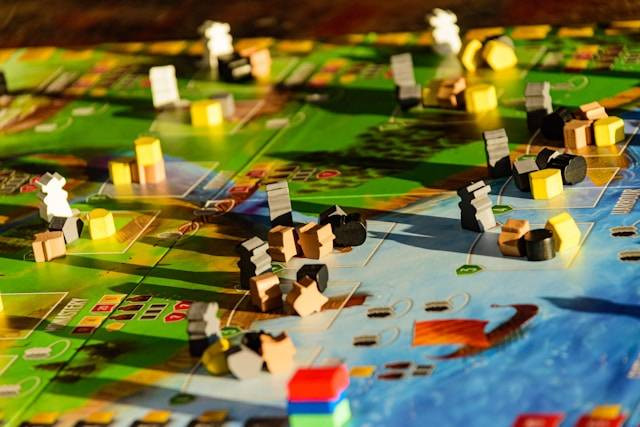 Board Game yang Bisa Dimainkan Sendiri. Foto Hanya Ilustrasi. Sumber Foto: Unsplash.com/Christopher Paul High