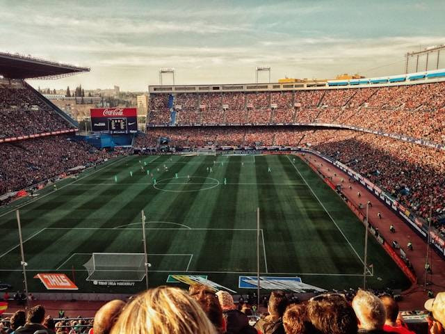 Cara Nonton Copa America 2024 Paraguay vs Brasil. Foto Hanya Ilustrasi. Sumber Foto: Unsplash.com/Liam McKay