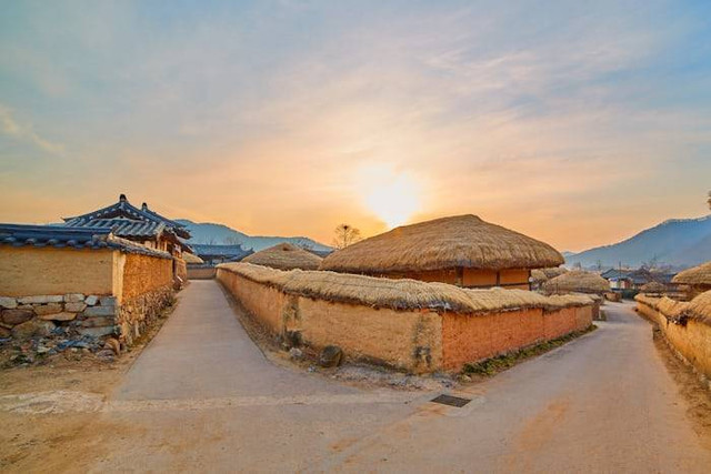 Desa Wisata di Dunia. Foto hanya ilustrasi, bukan tempat sebenarnya. Sumber: unspash.com/ Mathew Schwartz